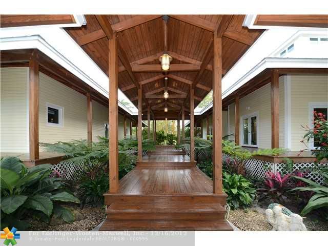 12800 SW 33RD DR, Fort Lauderdale, FL 33330