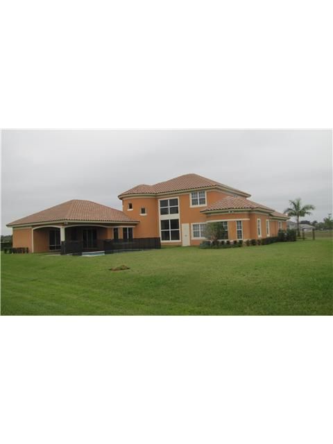 14560 JOCKEY CR, Fort Lauderdale, FL 33330
