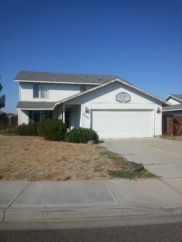 6319 Dodger Dr, Pasco, WA 99301