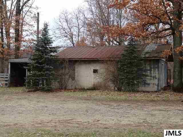 9345 Fay Lake Rd, Brooklyn, MI 49230