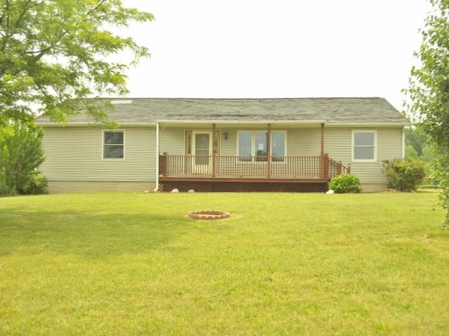 12504 Monroe Pike Rd, Brooklyn, MI 49230