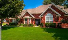 2216 N HIDDEN CREEK DR Fayetteville, AR 72704