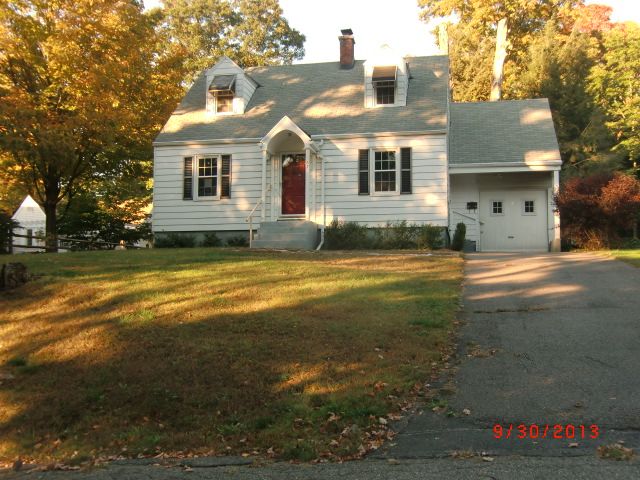 67 College Avenue, Torrington, CT 06790