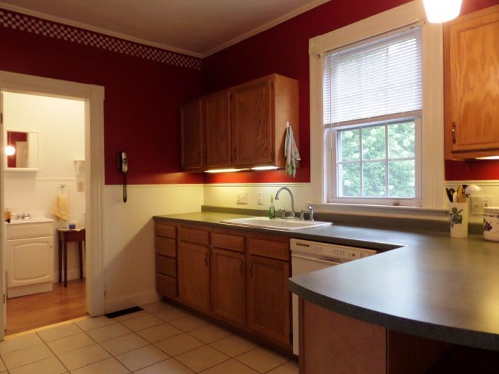 15 New Street, Naugatuck, CT 06770