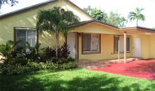 6819 SW 14 ST Miami, FL 33144