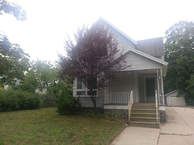 1244 Columbus Ave, Grand Haven, MI 49417