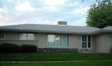 6626 N 83rd St Milwaukee, WI 53223