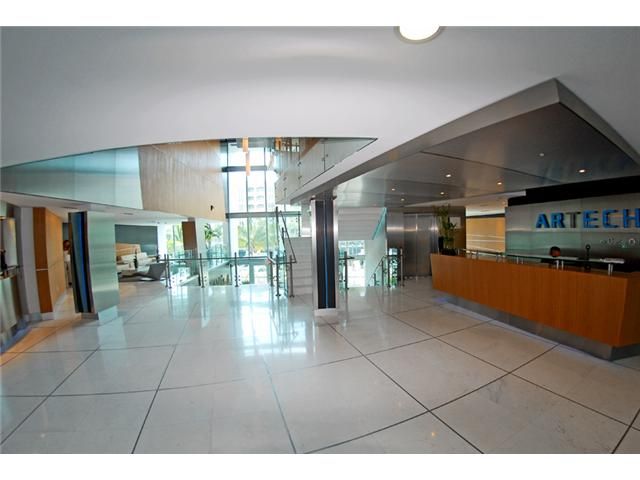 2950 NE 188 ST # 508, Miami, FL 33180
