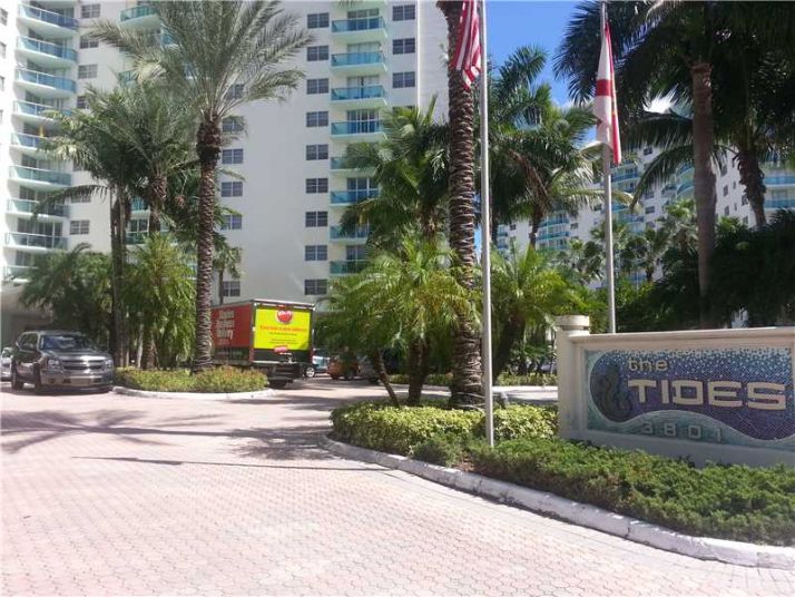 3801 S OCEAN DR # 3M, Hollywood, FL 33019