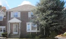 12 Elmwood Dr North Brunswick, NJ 08902