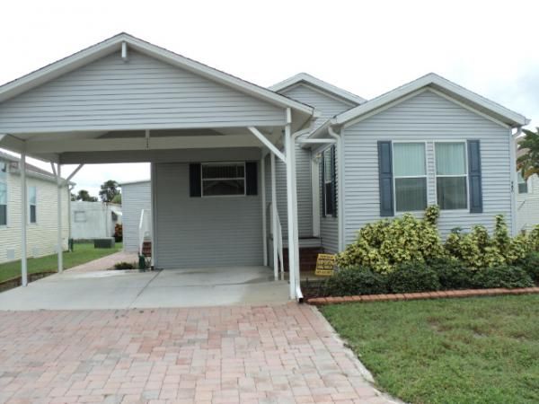 986 Cayman East, Venice, FL 34285