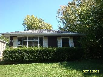 39 Ott Ave, Glen Ellyn, IL 60137