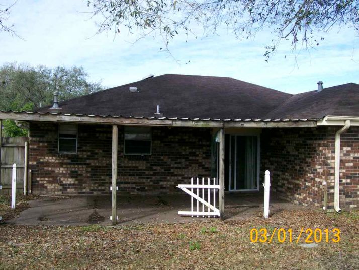 5101 Lee Pl, Marrero, LA 70072