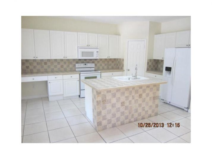 5611 NW 112 CT # 5611, Miami, FL 33178