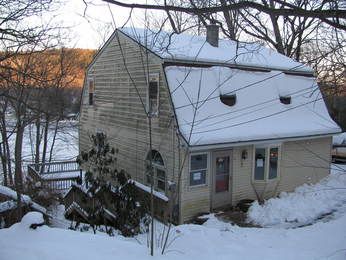 11 Mountain Road, Holland, MA 01521