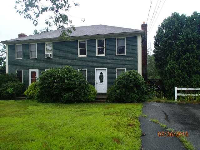 33 Providence St # B, Millville, MA 01529