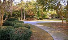 708 Lakeglen Drive Suwanee, GA 30024