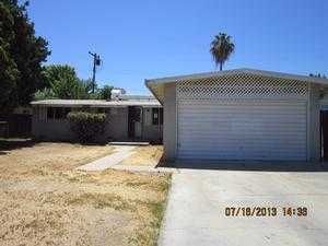 15 Morrison St, Bakersfield, CA 93309