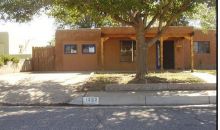 1332 Boatright Dr NE Albuquerque, NM 87112