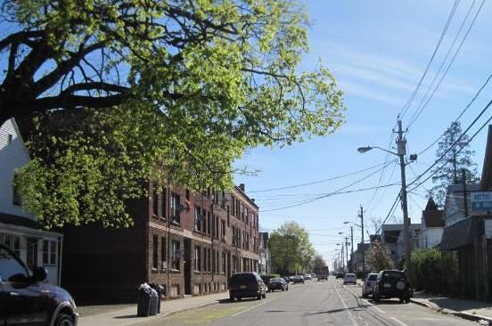 1454 / 1456 Dwight St, Holyoke, MA 01040