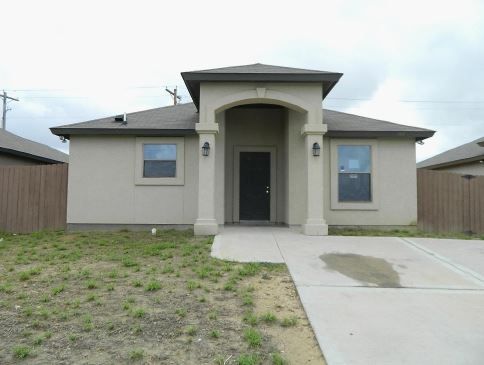 707 Bartolome Ln, Laredo, TX 78043