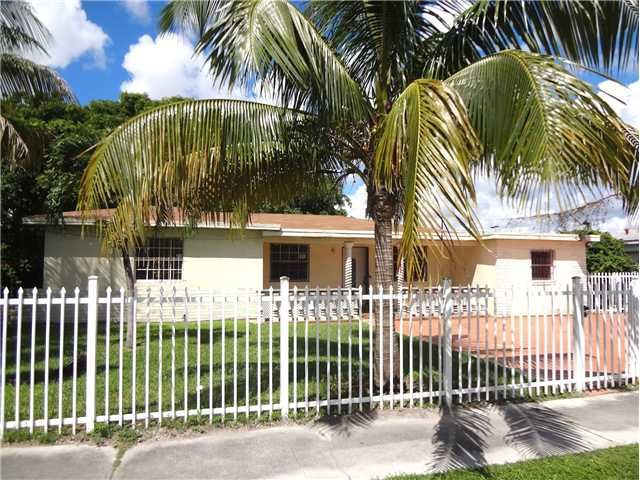 14740 NW 6 CT, Miami, FL 33168