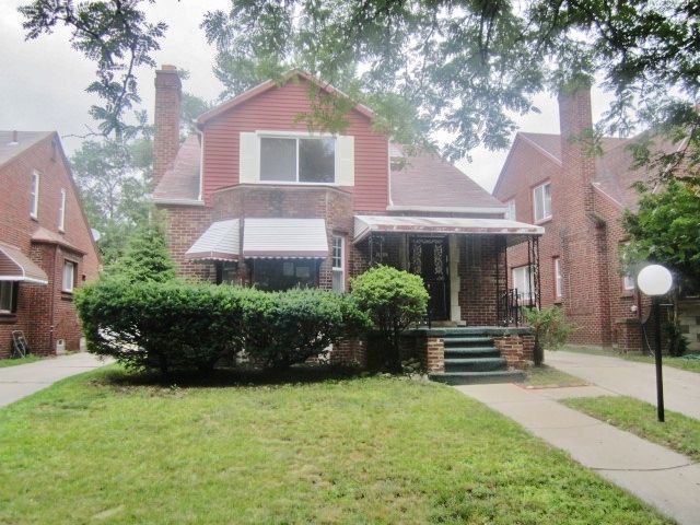 18288 San Juan Dr, Detroit, MI 48221