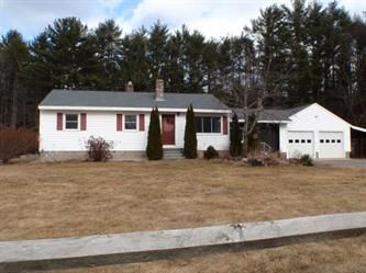 78 Greenhill Rd, Barrington, NH 03825