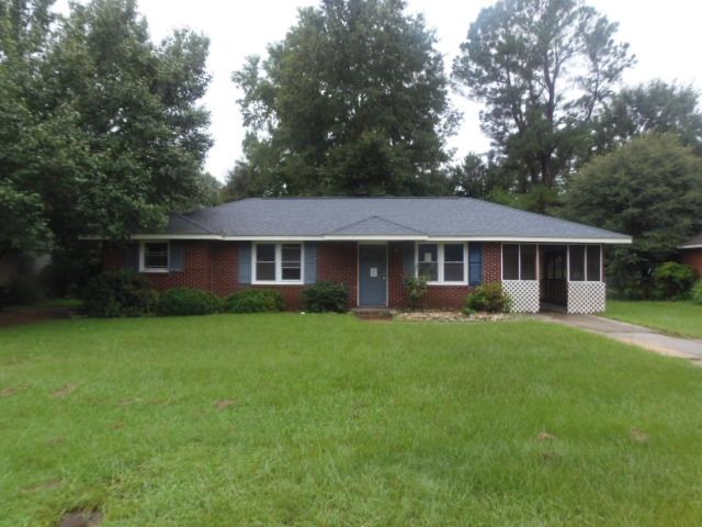 718 Wen Le Drive, Sumter, SC 29150