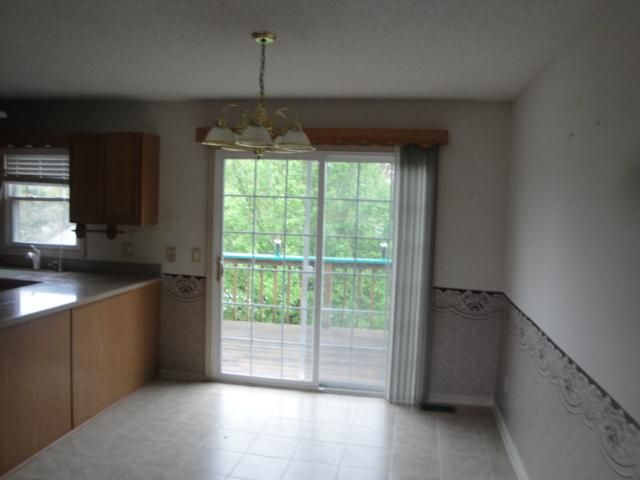 307 Jefferson Ave, Mount Carmel, TN 37645