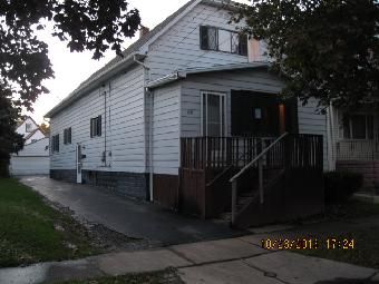 68 Schiller St, Buffalo, NY 14206