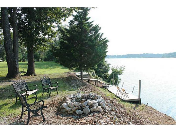 22478 MARION LEE RD, Gentry, AR 72734