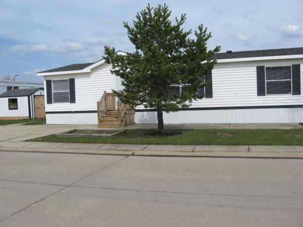 59217 Lewis Lane, New Haven, MI 48048