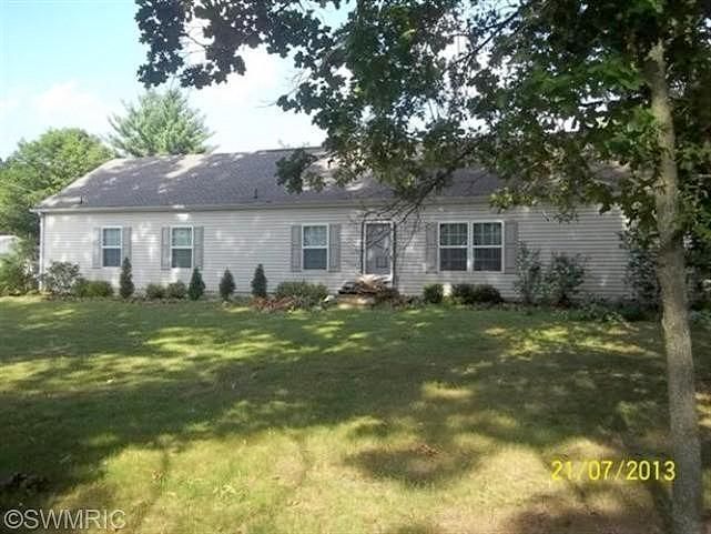 34 1/2, Paw Paw, MI 49079