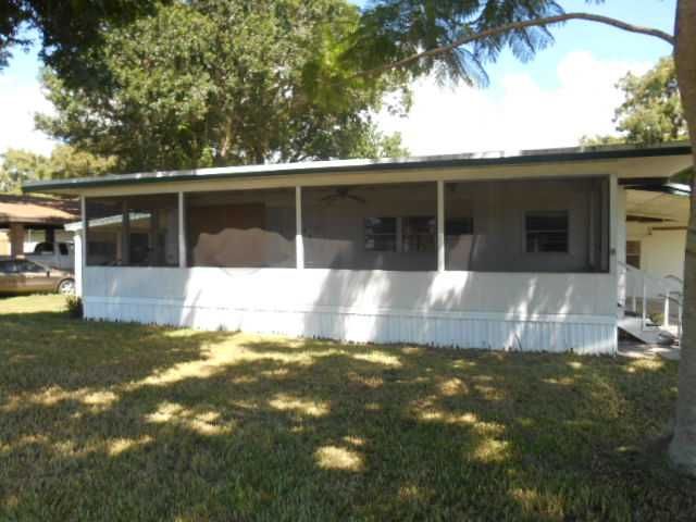 2082 Hunter Rd Fka 26 Hunter Rd Ne, Okeechobee, FL 34974