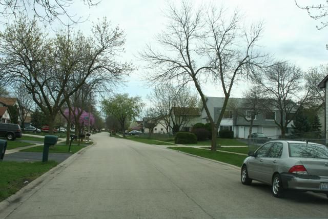 1942 Nautilus Ln, Hanover Park, IL 60133