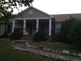 1307 Greenleaf Place, Lynch Station, VA 24571