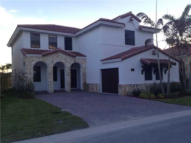 9800 NW 10 TER, Miami, FL 33172