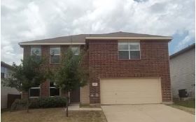 1015 Condor Dr, Grand Prairie, TX 75051