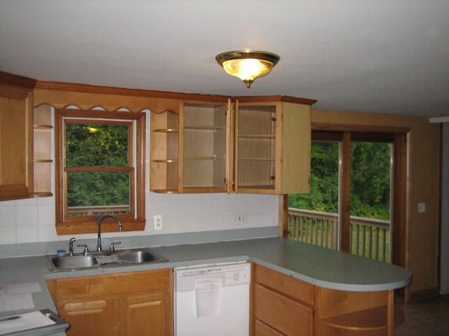 3506 Hunters Creek Rd, Metamora, MI 48455