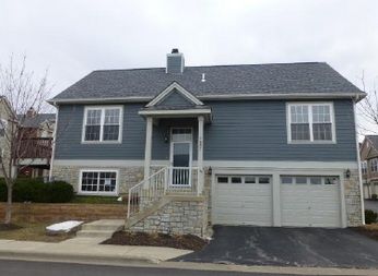 7657 W 158th St, Overland Park, KS 66223