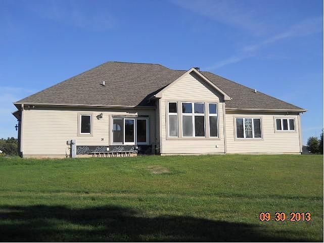 Ridge Wood Ln, Dixon, IL 61021