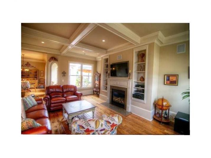 212 Twisted Timber Court, Woodstock, GA 30189