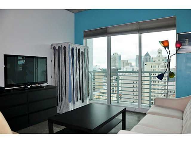 133 NE 2 AV # 1617, Miami, FL 33132