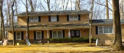 252 Nye Rd, Hershey, PA 17033