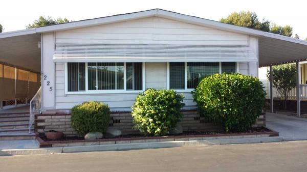 255 Silverlake Drive, Placentia, CA 92870