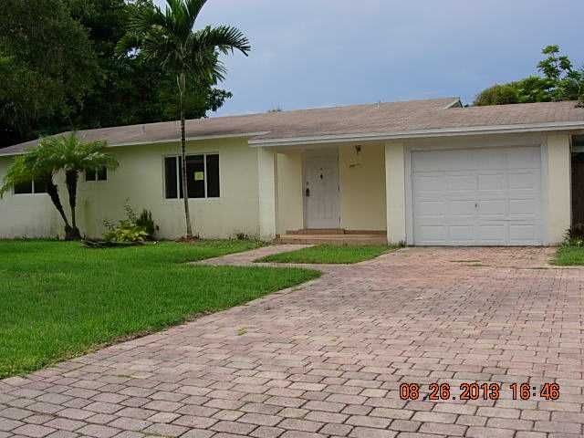 10925 SW 115 ST, Miami, FL 33176