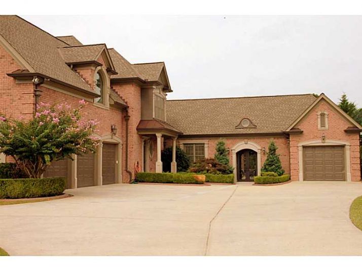 2725 Elkhorn Court, Cumming, GA 30041