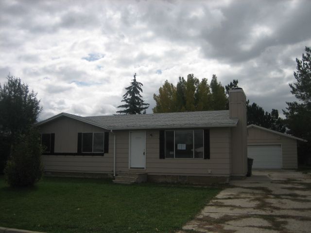 198 Roosevelt Avenu, Evanston, WY 82930