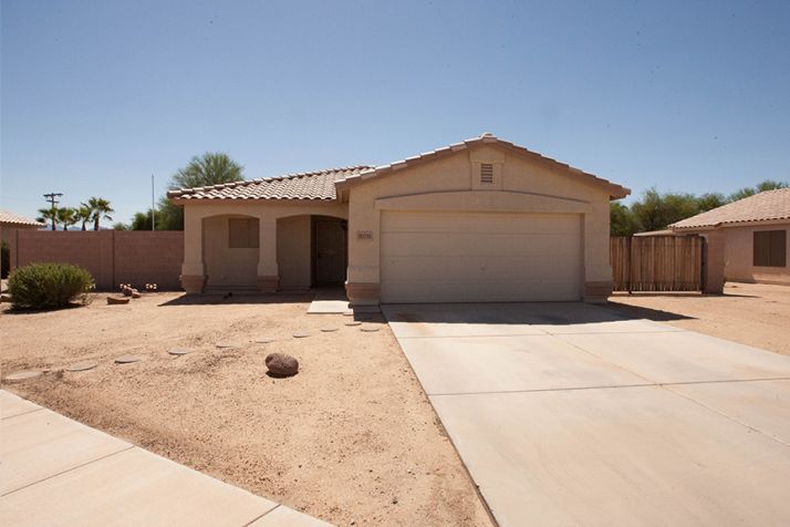 16019 W Jackson St, Goodyear, AZ 85338